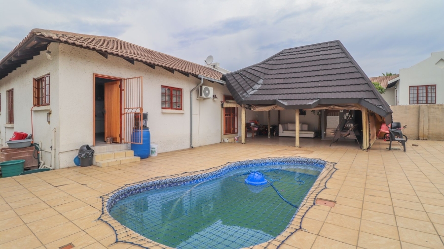 3 Bedroom Property for Sale in Cashan North West